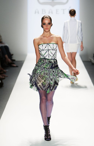 Illustration for article titled Fashion Show: Abaeté